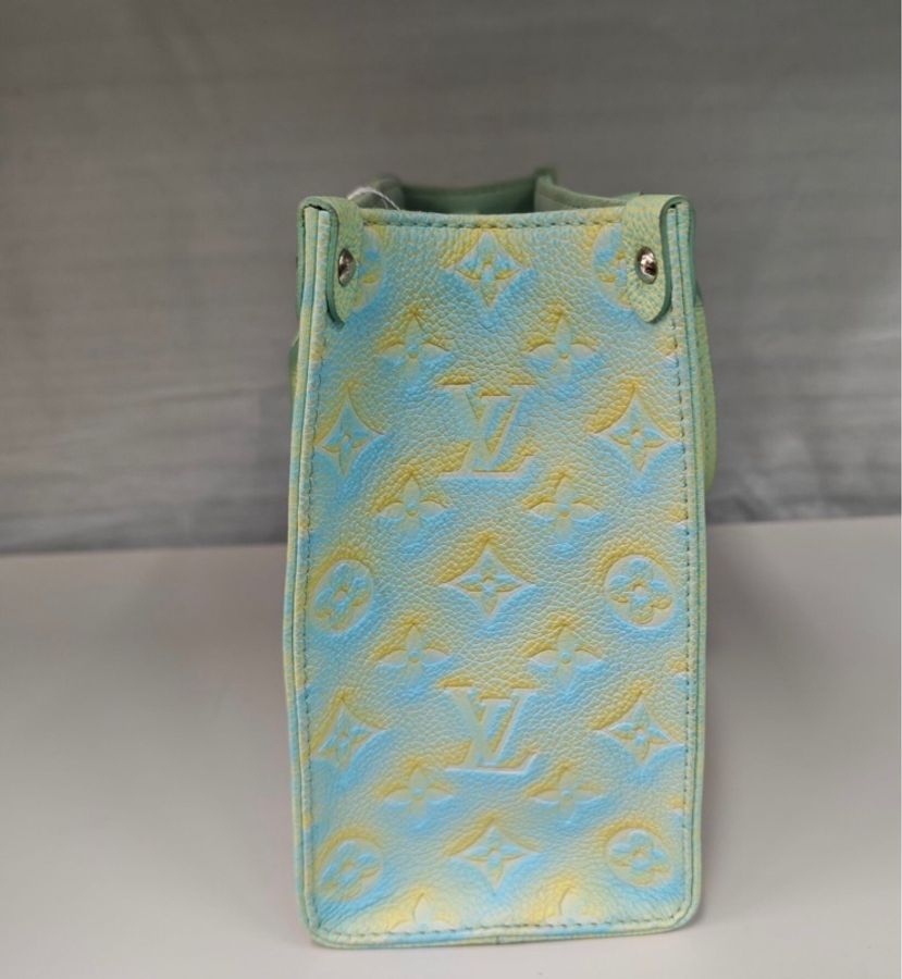 💙 Louis Vuitton 七夕限定｜日月星辰幻彩藍 OTG 小號托特包-11