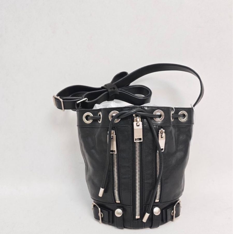 🖤 Saint Laurent YSL 黑色牛皮拉鍊機車水桶包-5