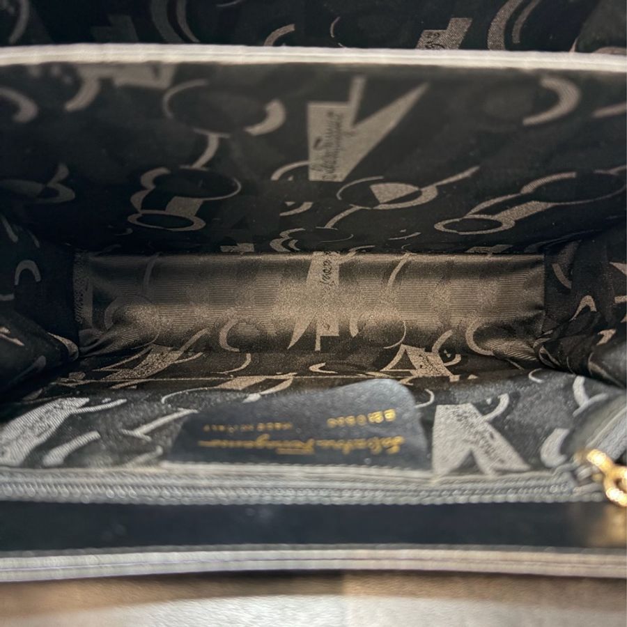 Salvatore Ferragamo BOX KELLY 黑色牛皮金釦 手提包凱莉包肩背包斜背包-65