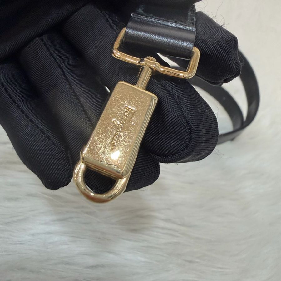 Salvatore Ferragamo BOX KELLY 黑色牛皮金釦 手提包凱莉包肩背包斜背包-83