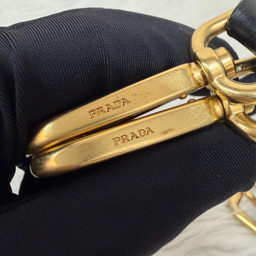 PRADA 黑色全皮抓皺 雙釦 雙口袋 高飛包 高菲包 斜背包 書包 兩用包 肩背包-83