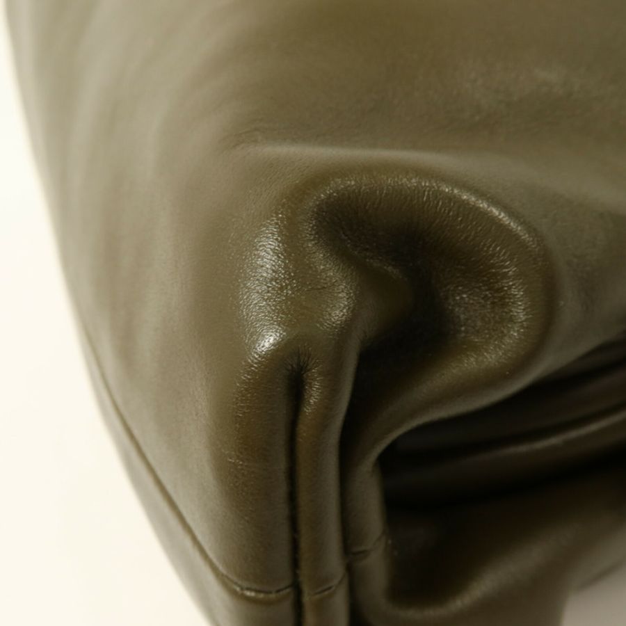 BOTTEGA VENETA 羊皮皮革Mini Pouch肩背袋-11