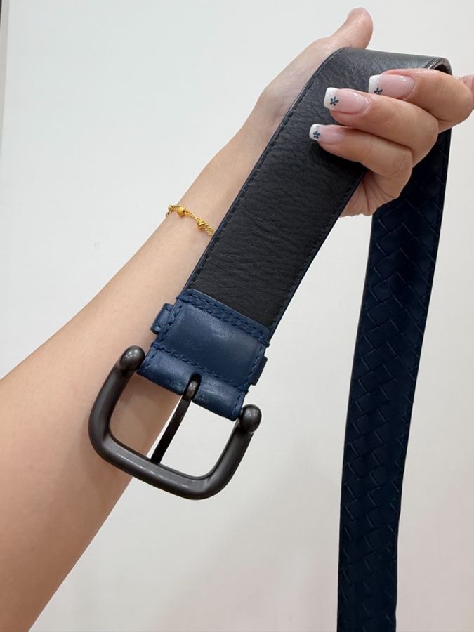 《仙闆名牌精品》BOTTEGA VENETA BV 藍 經典編織扣式 腰帶 皮帶-7