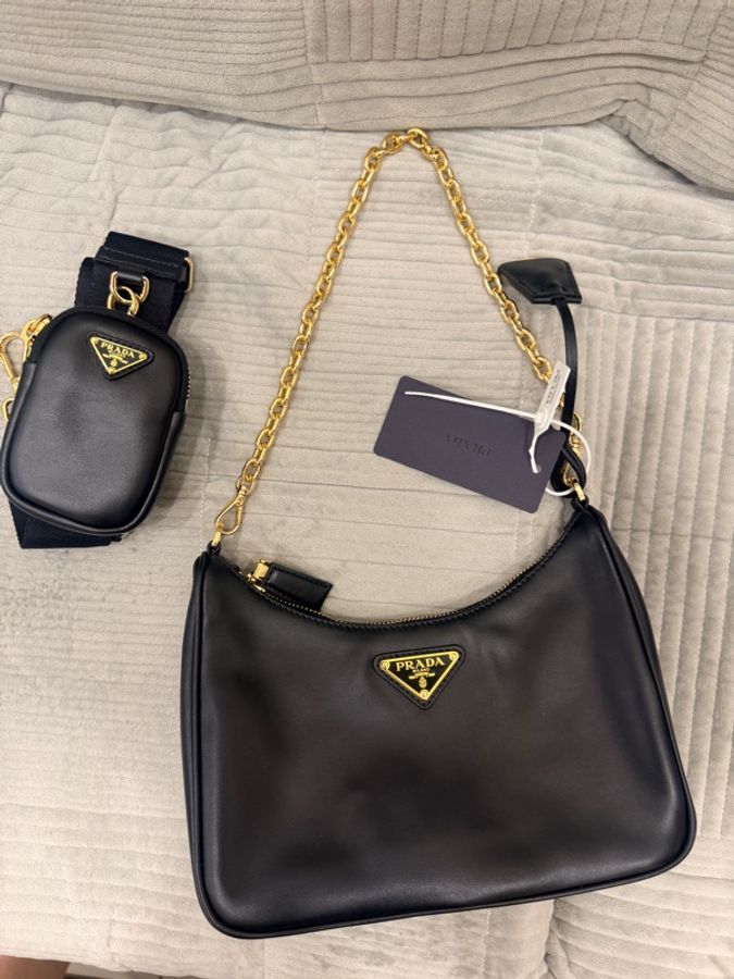 Prada 黑金皮革三合一 可肩背 斜背 全新未使用 全新閒置品-0