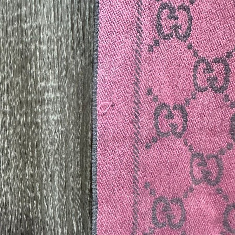 【美收精品】 Gucci  經典 GG 緹花雙面緹織純羊絨流蘇圍巾 5-555【隔月月中將轉賣至日本 上架期限30天】-17