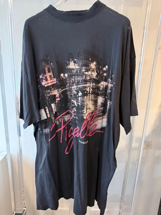 Balenciaga✨ Pigelle夜景數碼印花短袖長版上衣T #1碼-0