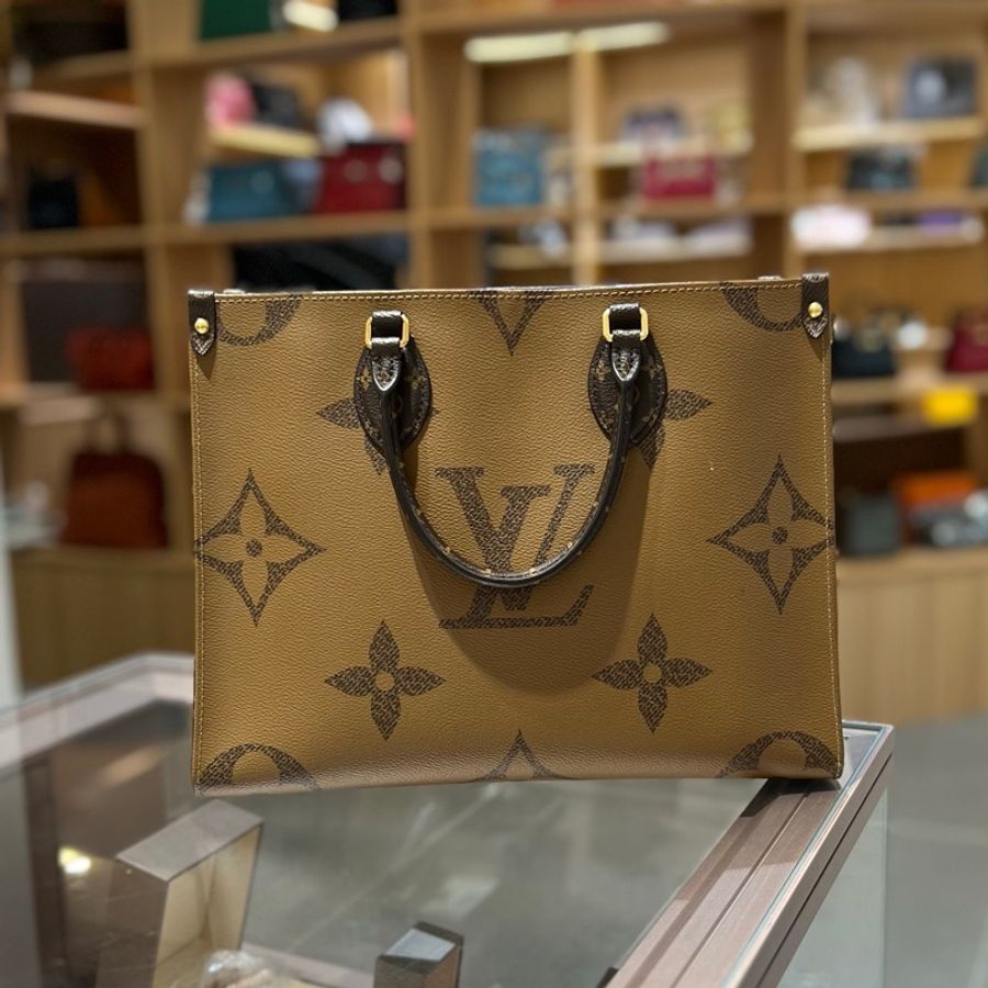 lv路易威登经典老花Onthego中号-1