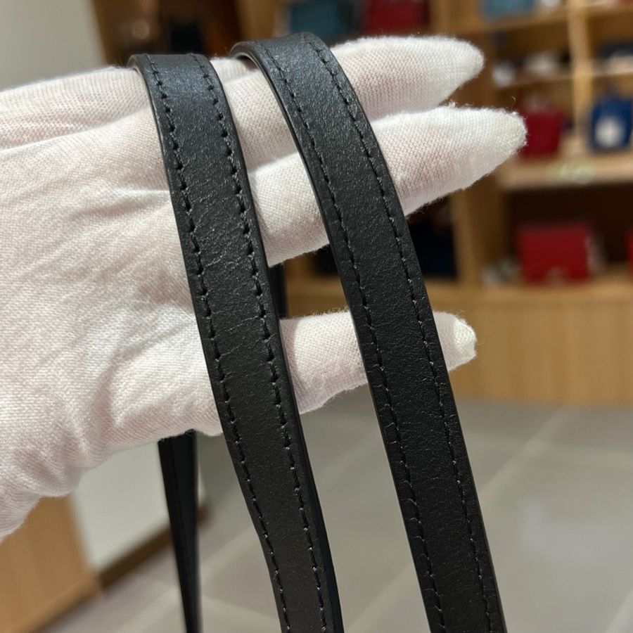 lv路易威登经典老花Onthego中号-7