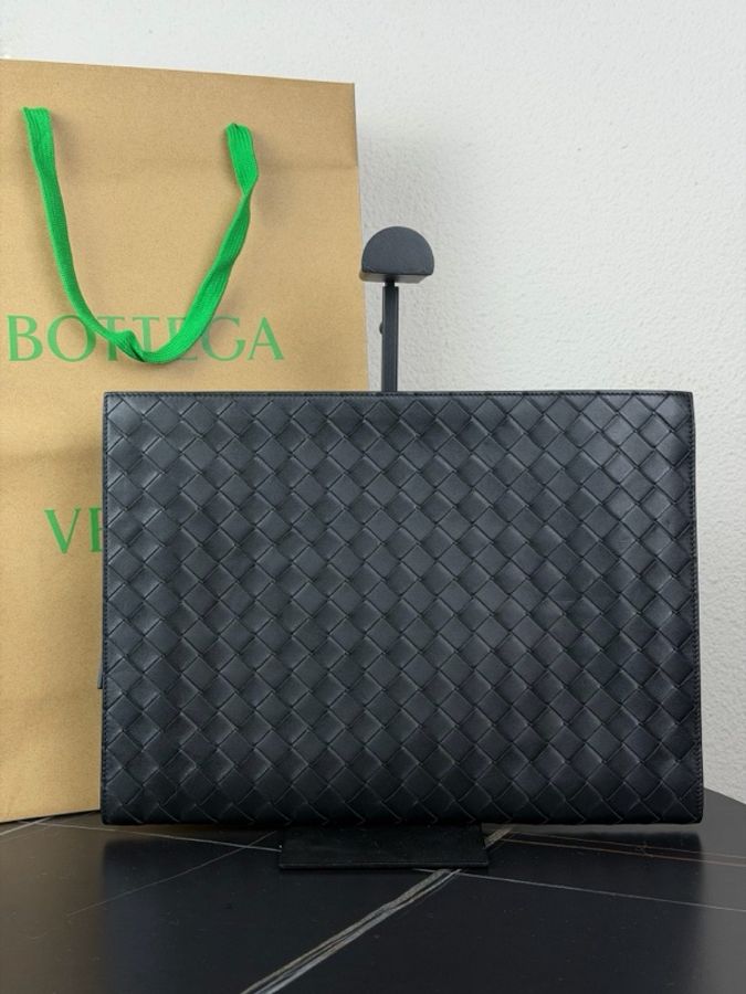 Bottega Veneta 葆蝶家 bv黑色牛皮編織手拿包-0