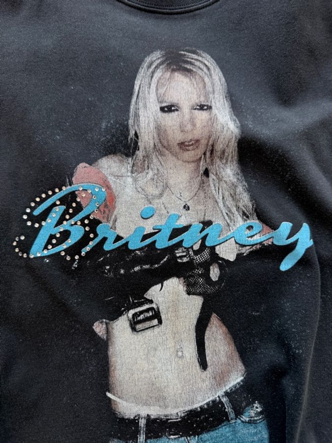 Balenciaga✨SS26 Britney Spears系列小甜甜布蘭妮Y2K水鑽圖案簽名圓領短袖短版上衣T#L碼-3