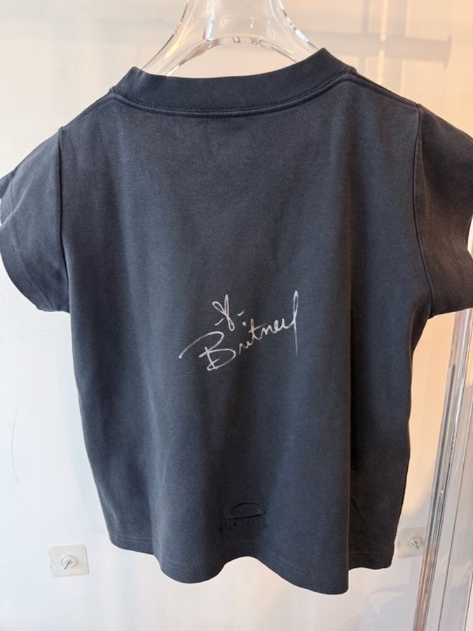Balenciaga✨SS26 Britney Spears系列小甜甜布蘭妮Y2K水鑽圖案簽名圓領短袖短版上衣T#L碼-5