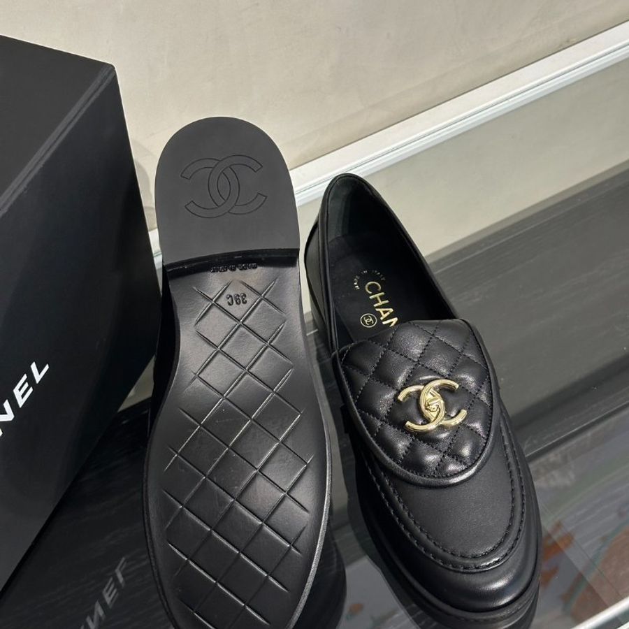 CHANEL Loafers 小羊皮樂福鞋 - 黑金 39-6