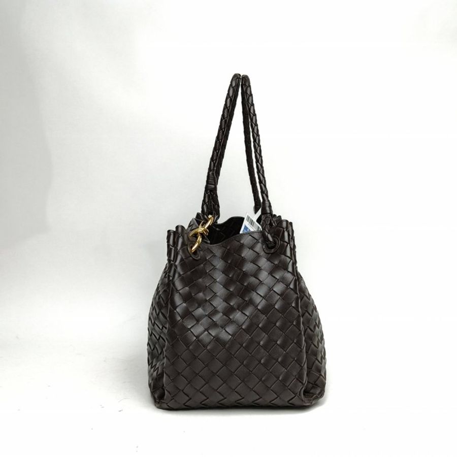 BOTTEGA VENETA 烏木色羊皮金扣深巧克力色Parachute新款降落傘包肩背包-1