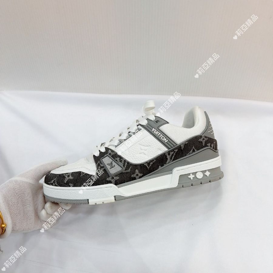 莉亞精品♡LV Trainer 灰牛仔 尺碼7 二手美品-1