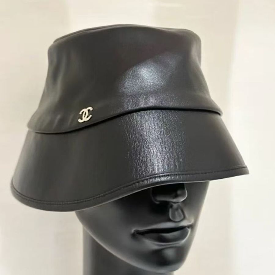【全新品】香奈兒Chanel 黑色小羊皮渔夫帽M號-0