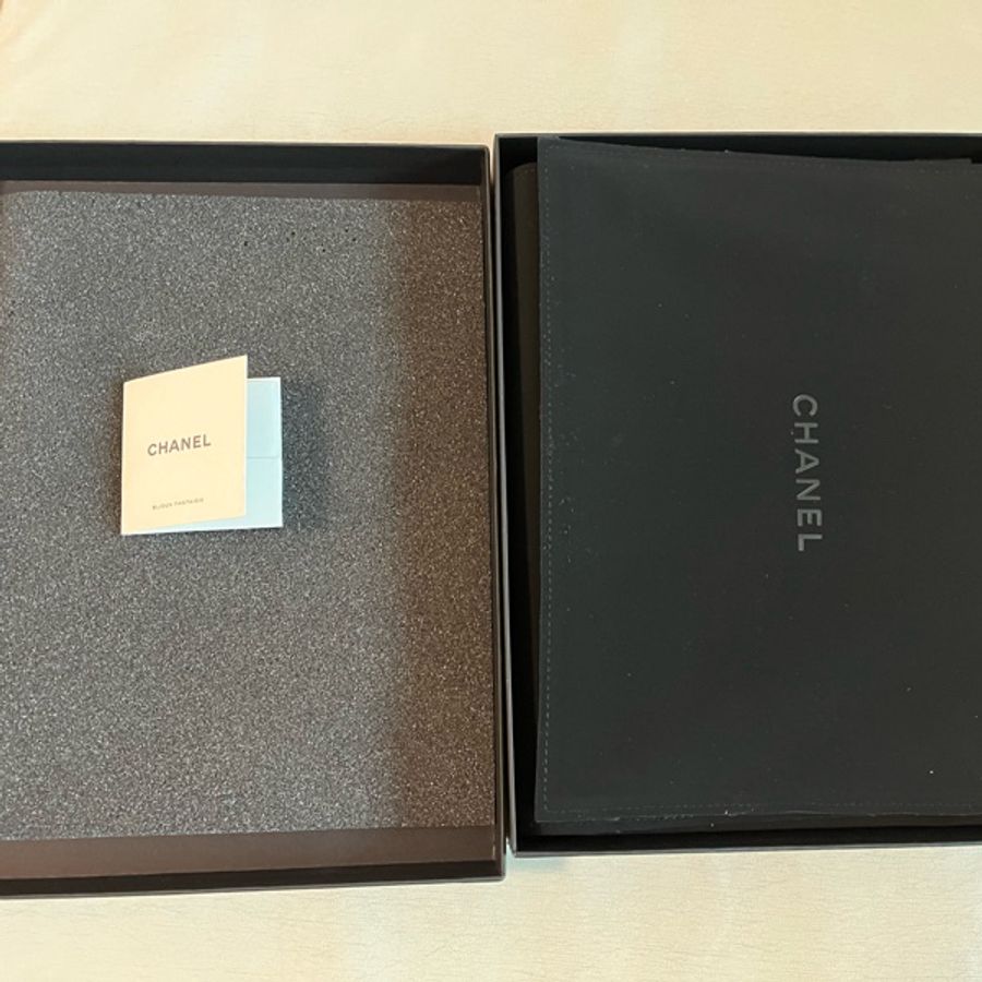 CHANEL 經典合金香水瓶長項鏈-10