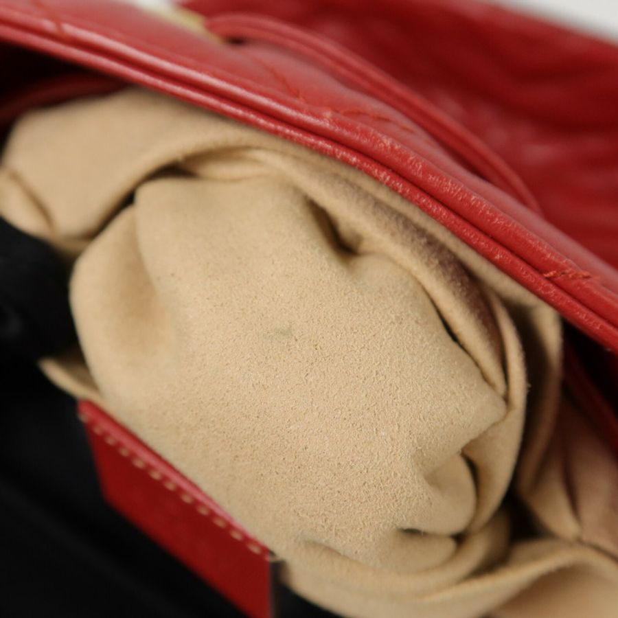 GUCCI 牛皮皮革GG Marmont Bucket手挽肩背兩用袋-17