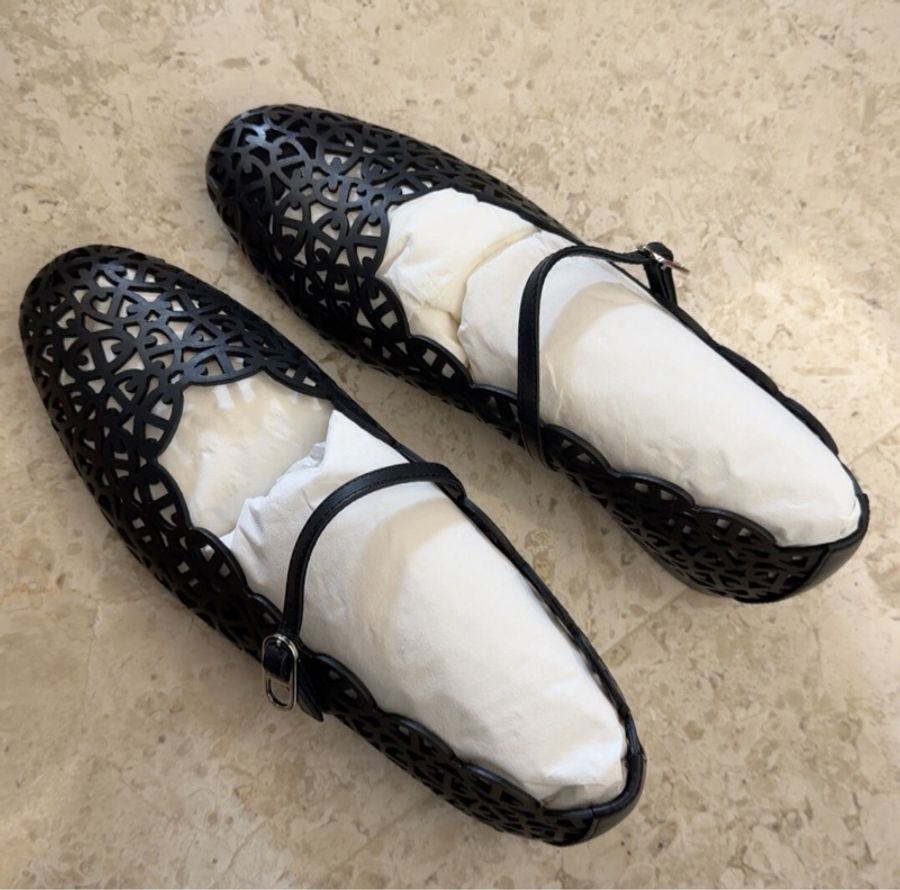 【ALAÏA風格🥿上腳超有氣質😌全網獨有】Hermes愛馬仕豬鼻子鏤空涼鞋 38碼-2