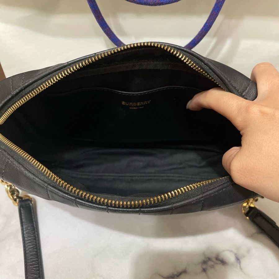 Burberry Small Lola Camera Bag相機包-6
