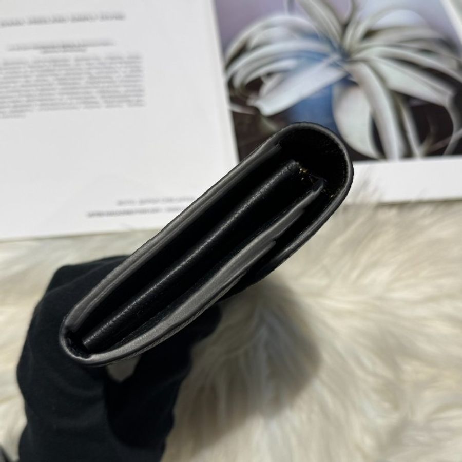 LV 黑壓紋信封長夾-5