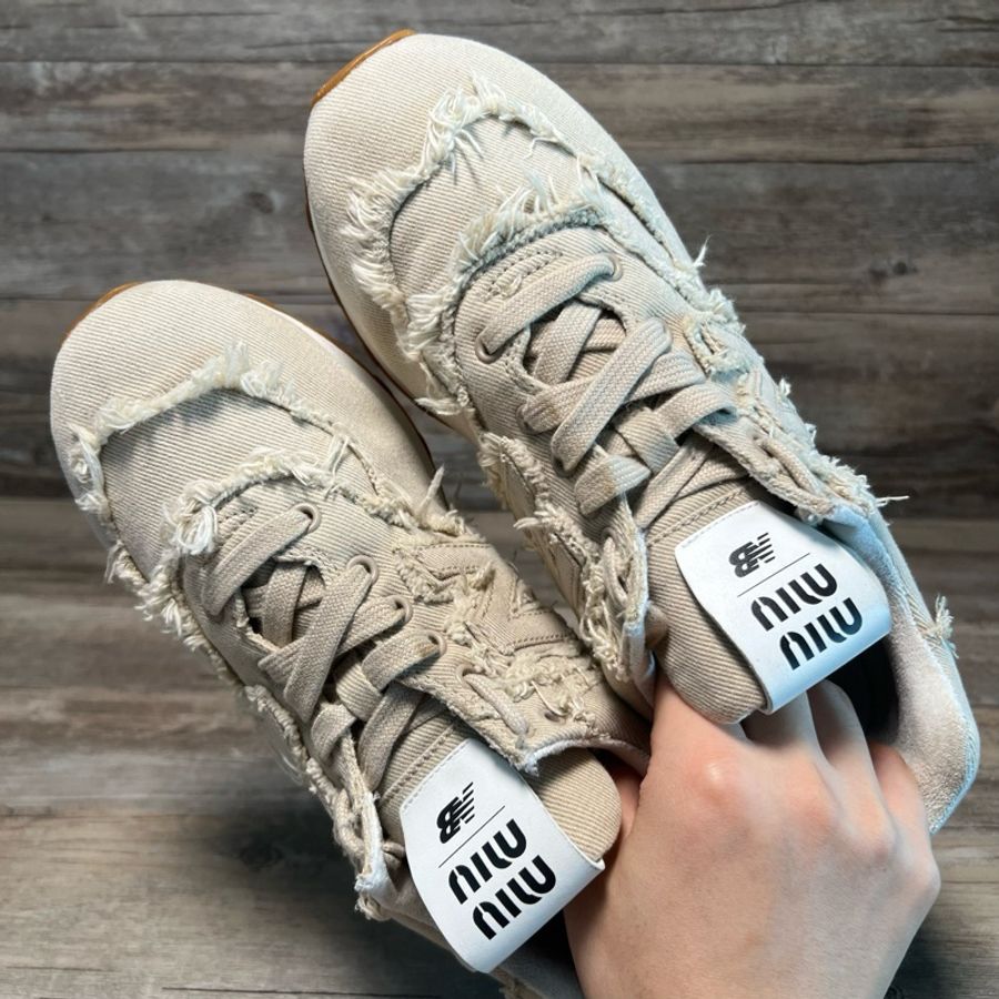 miumiu x New Balance NB 574 新百倫 繆繆 聯名 卡其色 棕色41碼-4