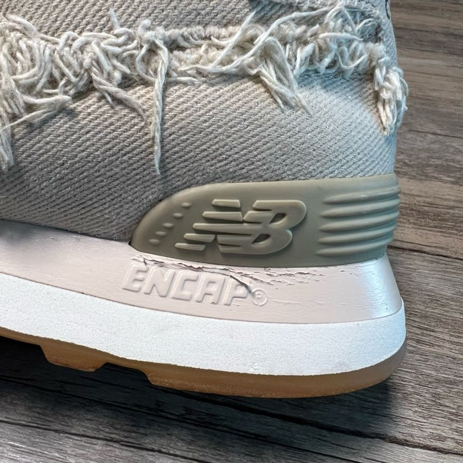miumiu x New Balance NB 574 新百倫 繆繆 聯名 卡其色 棕色41碼-8