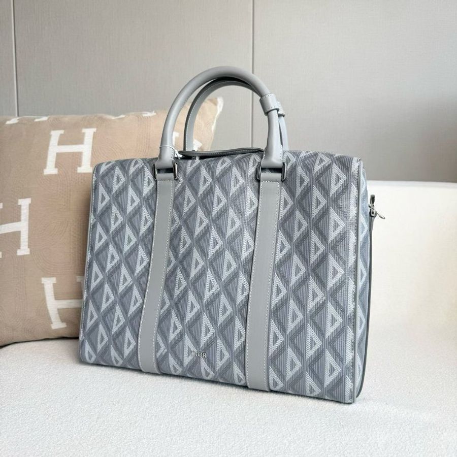 Dior lingot灰色公事包 牛皮 銀扣 35*27*8 98新配件肩帶 調節扣 塵袋-2