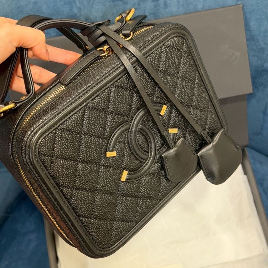 全新全配🖤✨#香奈兒 #黑金荔枝 #vanity case #相機包-3