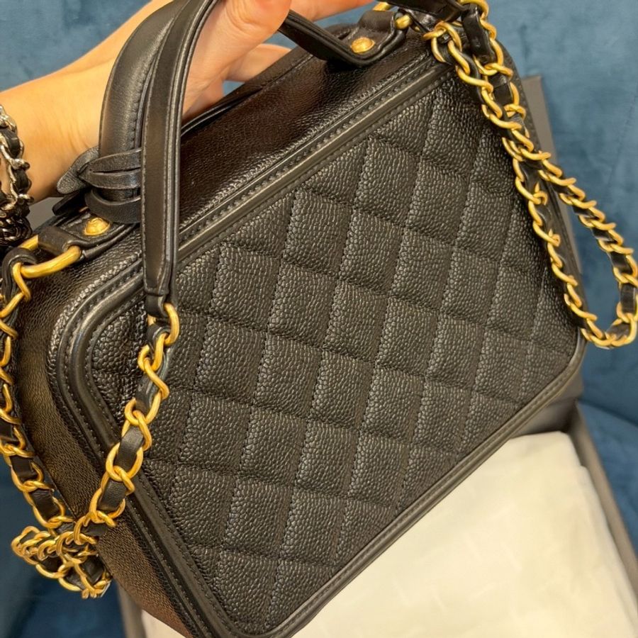 全新全配🖤✨#香奈兒 #黑金荔枝 #vanity case #相機包-5