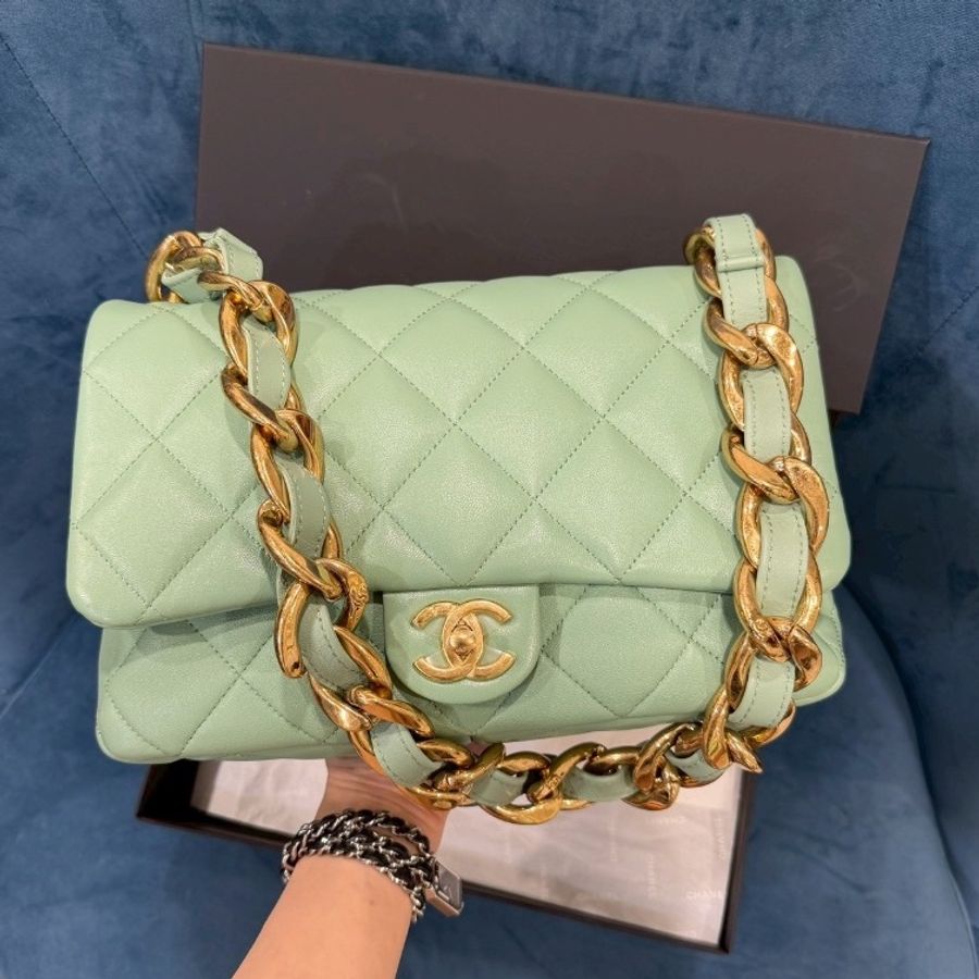 全新全配💚✨#香奈兒 #薄荷綠 #cf大方胖 #粗鏈條 #晶片款-0