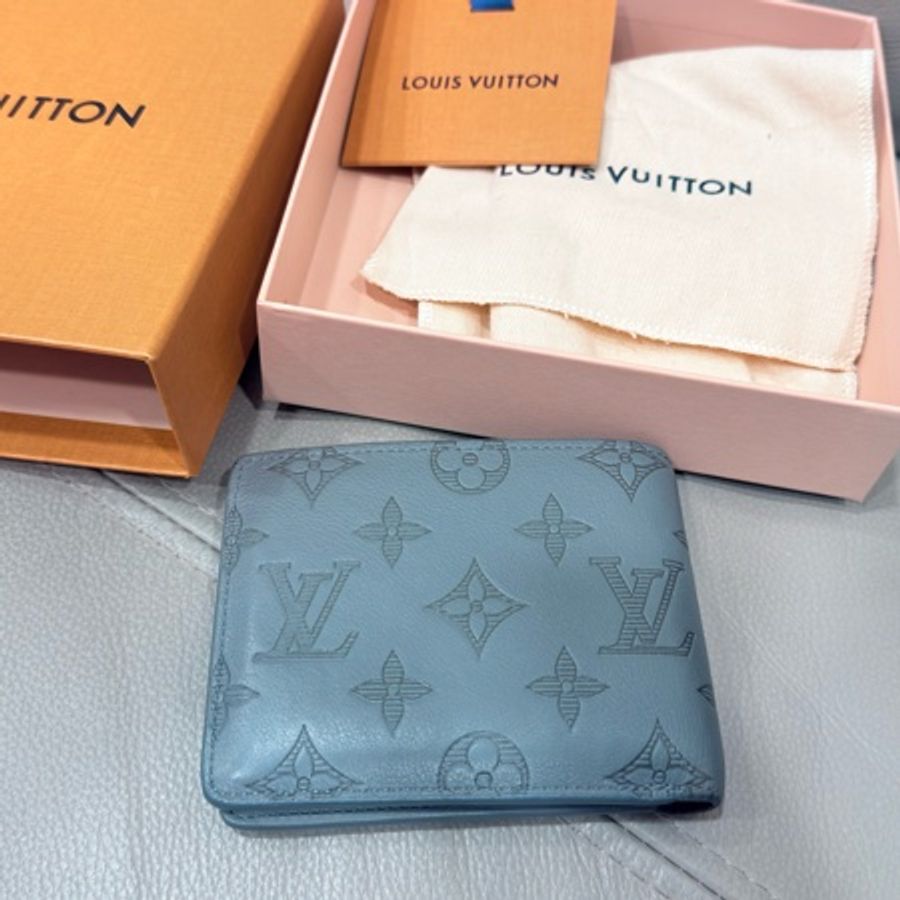 lv louis vuitton 男 灰 印花短夾 使用1年 型號M81383-23