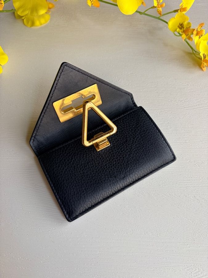 Bottega Veneta BV v logo 三角扣真皮卡片套 黑色 男女適用-15