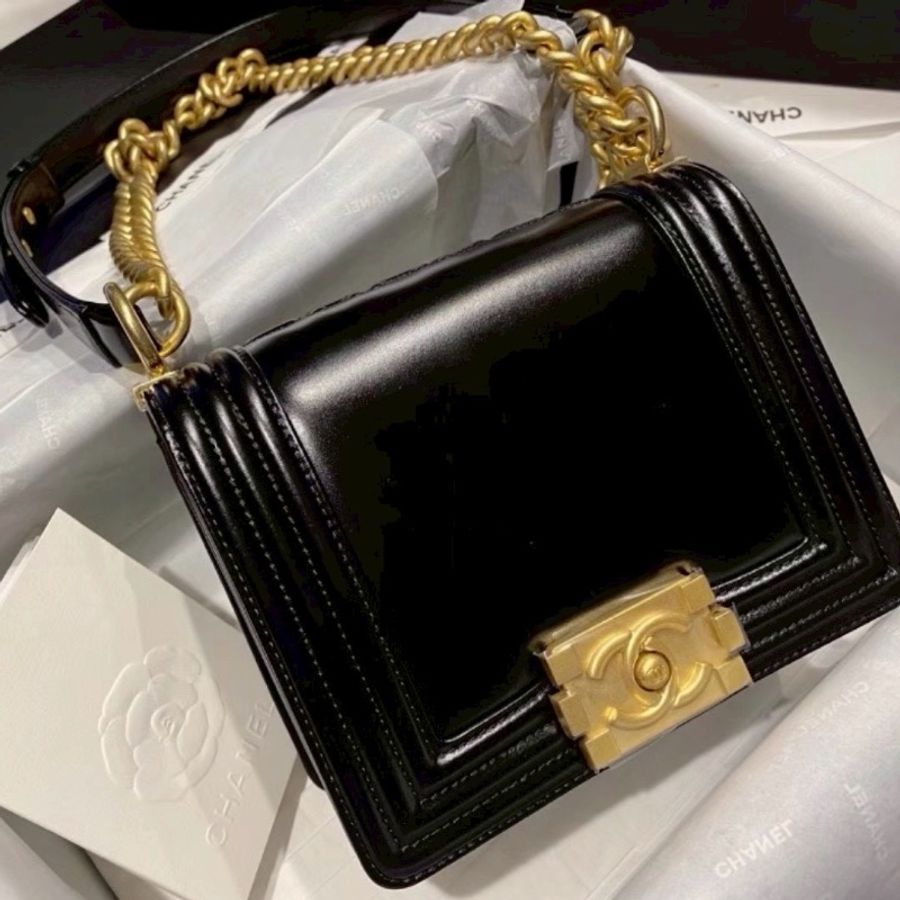 全新全配🖤✨#香奈兒 #黑金新款leboy #晶片款 #台灣購證 #專櫃原價21.4萬‼️-4