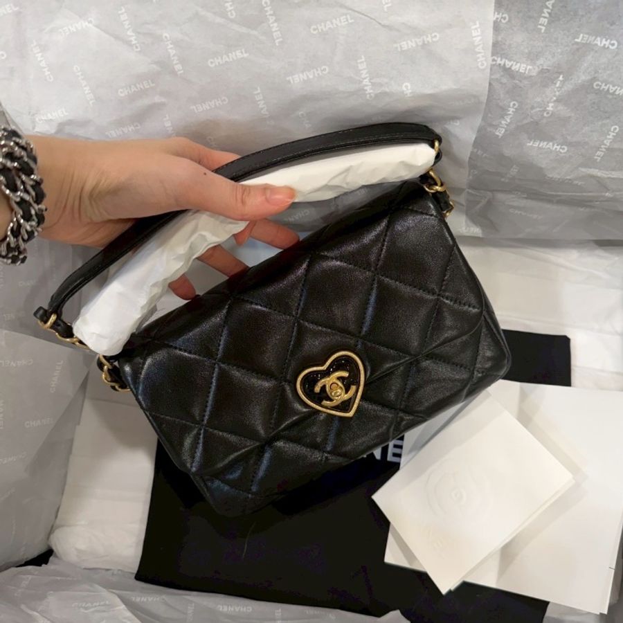 全新全配🖤✨#香奈兒 #黑金愛心 #cf20 mini #晶片款-4