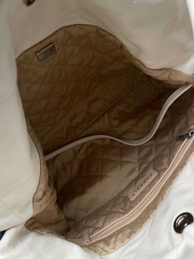 全新全配🤍#香奈兒 #白銀22bag #小號-9