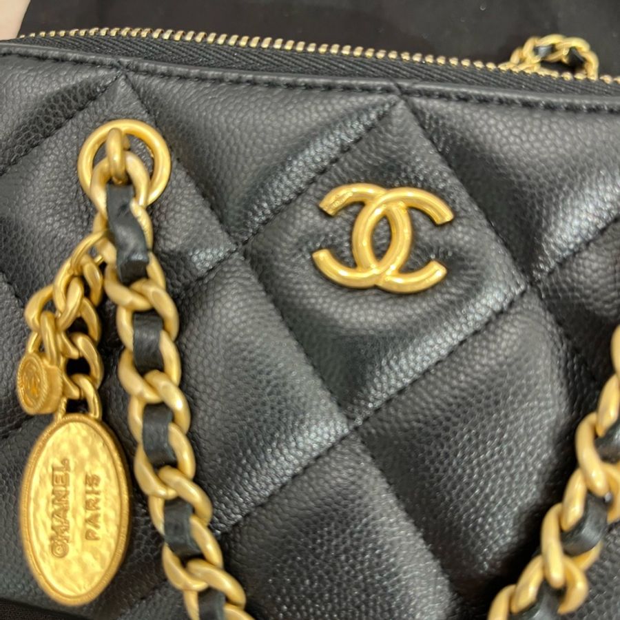 CHANEL香奈兒 黑金金幣手機包 芯片款-8