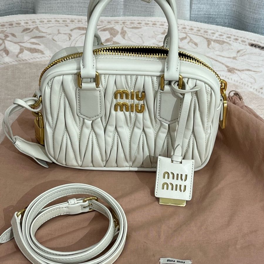 Miu Miu 繆繆 褶皺保齡球小號 白色-0
