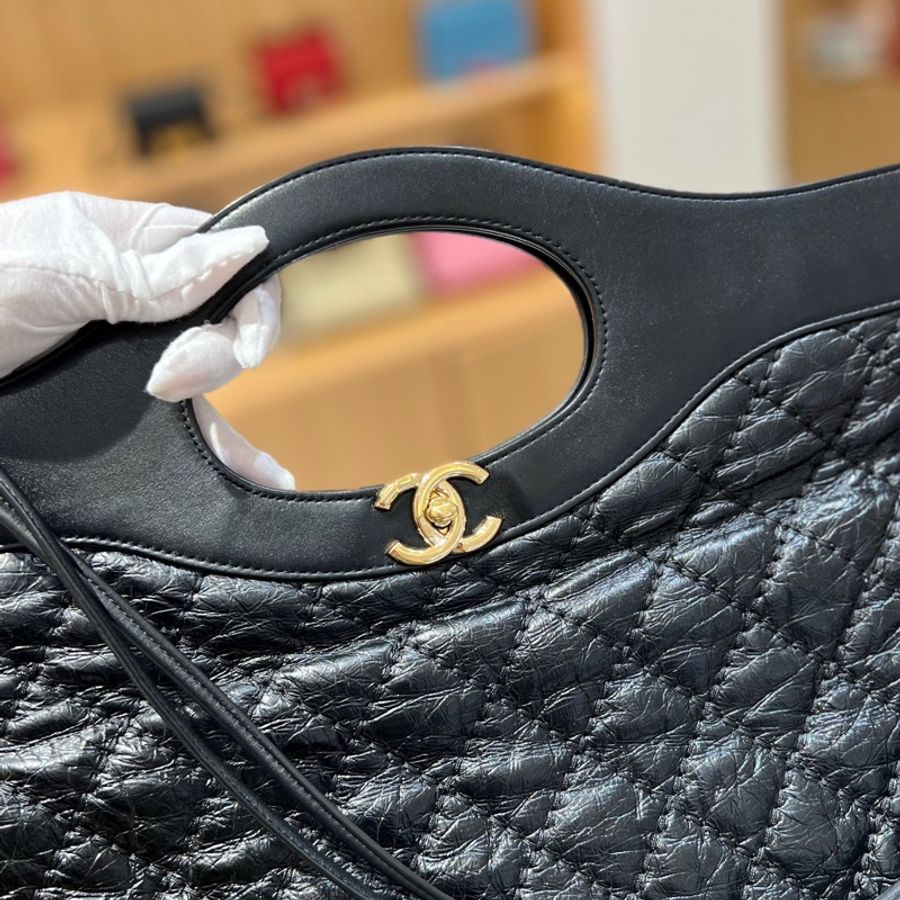 香奈儿Chanel黑金油蜡皮31bag单肩包-2