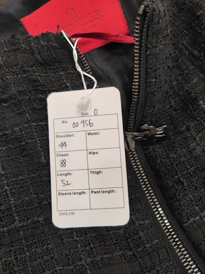 Moncler Tweed上衣-4