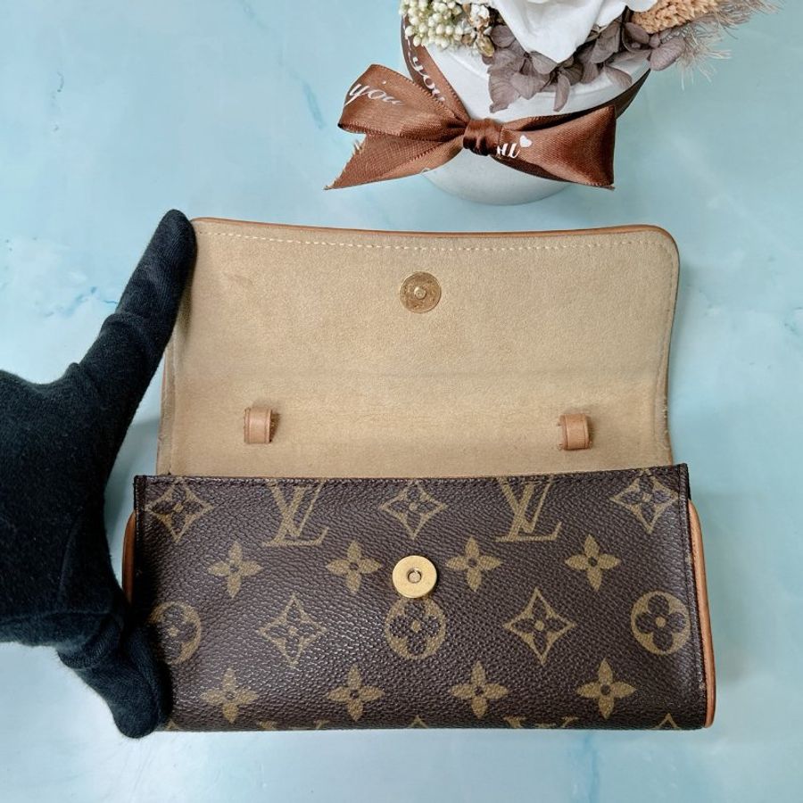 LV Pochette老花小包-4