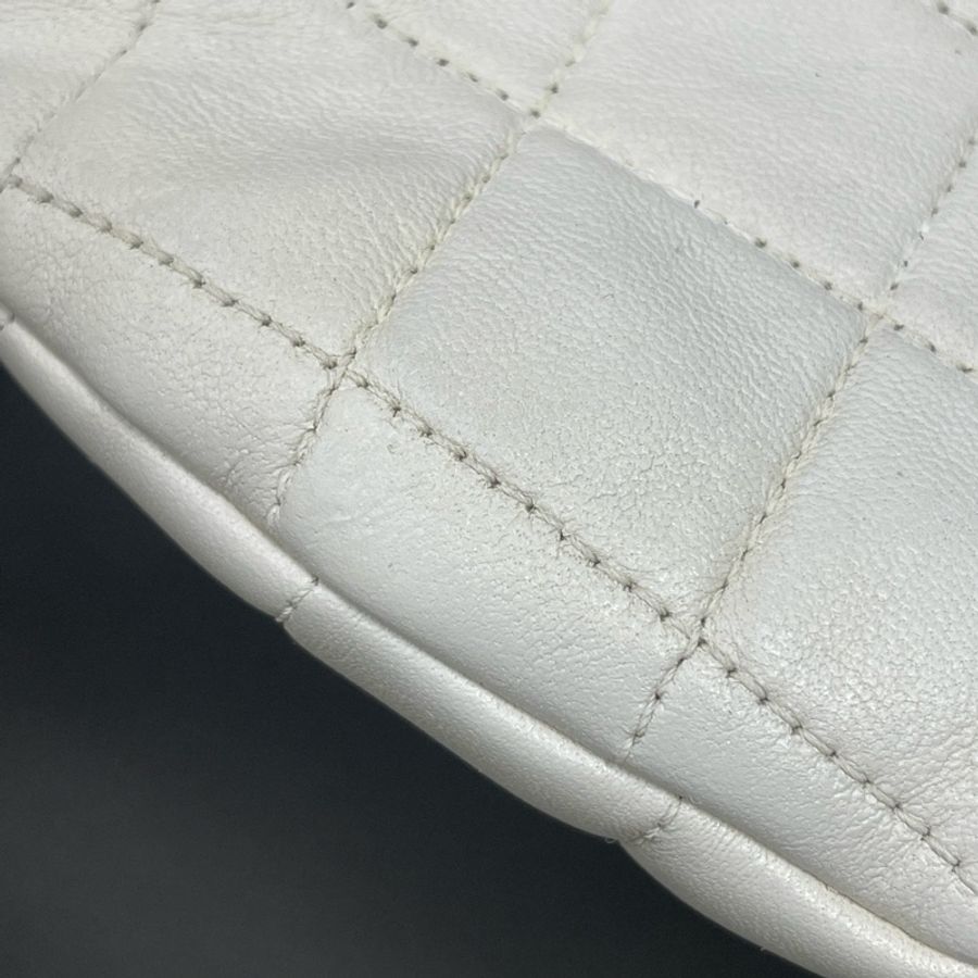 Chanel/香奈兒 29開 羊皮淡金鉚釘腰包胸包大雙C白色 已絕版 斜挎包胸包斜挎腰包-8