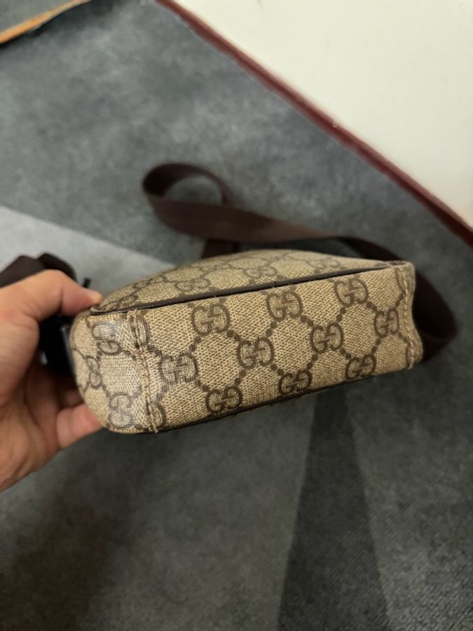 Gucci經典老花小相機包/斜背包-3