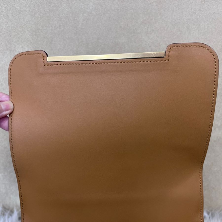 Hermes 28焦糖色山羊皮Mysore金釦Geta斜背包-10