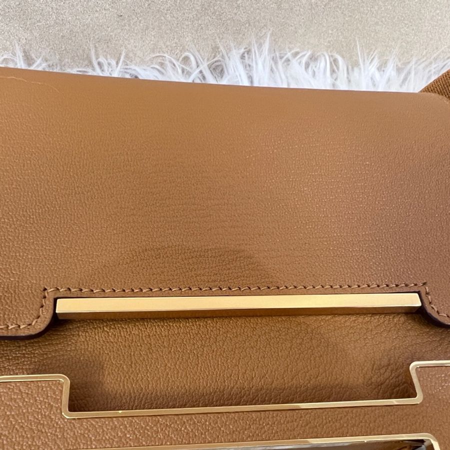 Hermes 28焦糖色山羊皮Mysore金釦Geta斜背包-18