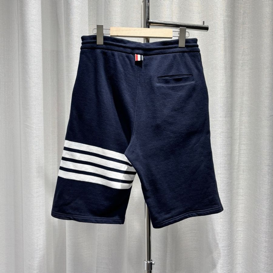 Thom Browne 湯姆布朗 TB 休閒短褲 2碼 經典四條紋 深藍色-1