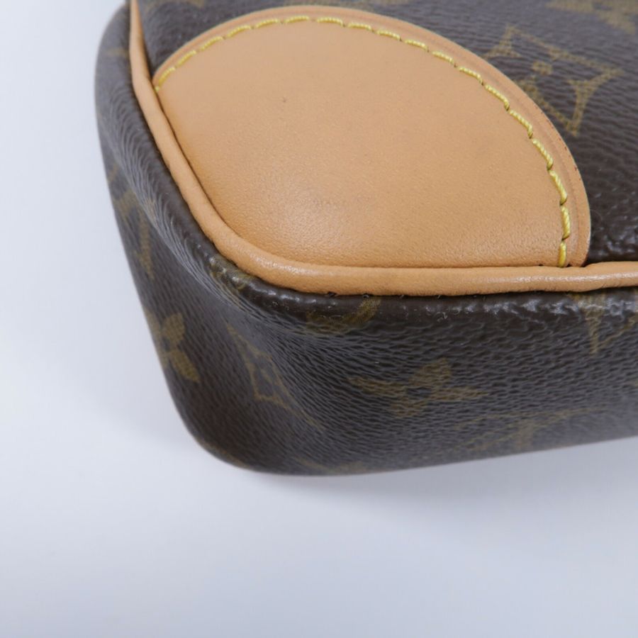 LOUIS VUITTON Monogram Odeon PM肩背袋-11