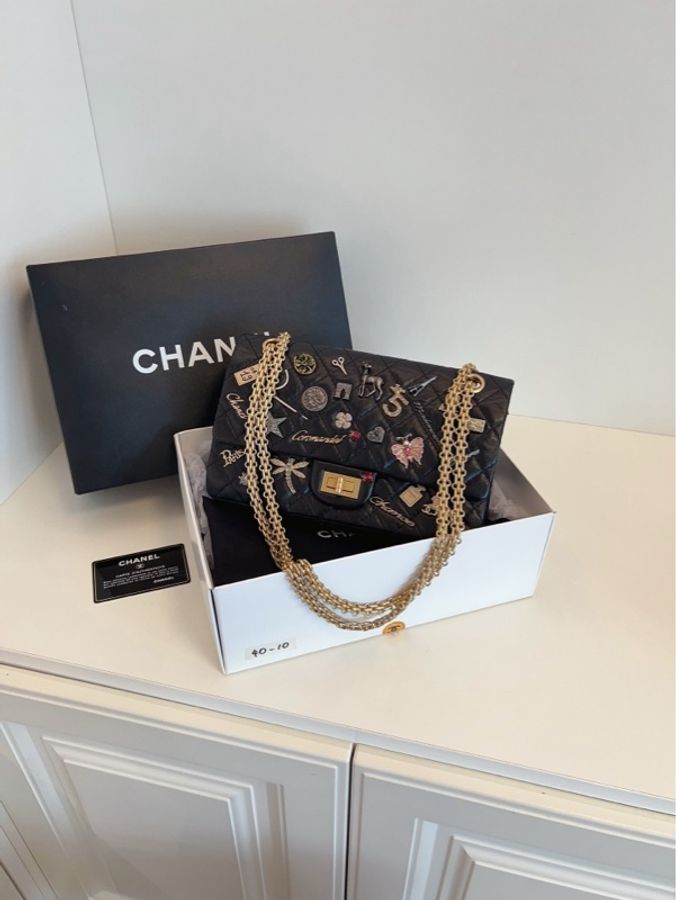 💎Chanel香奈兒|全球限量 黑金做舊金屬 2.55徽章CF小號|閒置新24開帶卡-8