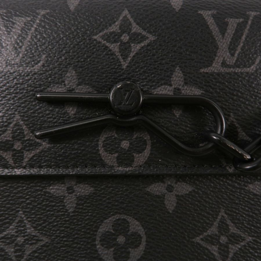 LOUIS VUITTON Monogram Eclipse Steamer Wearable Wallet肩背袋-6