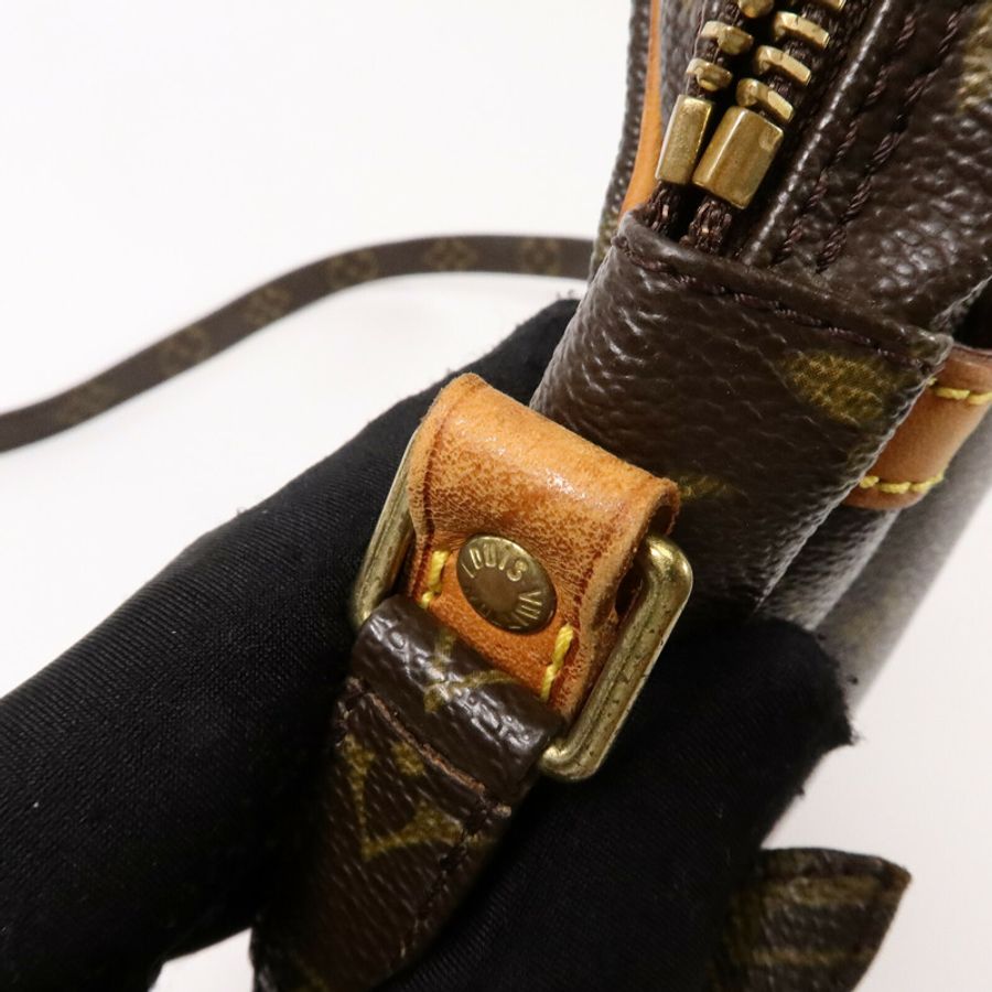 LOUIS VUITTON Monogram Danube金扣肩背袋-16
