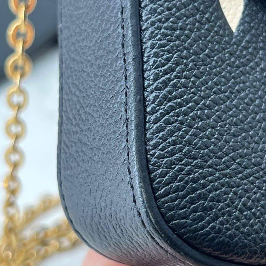 香緹國際精品 1070 LV 三合一-5